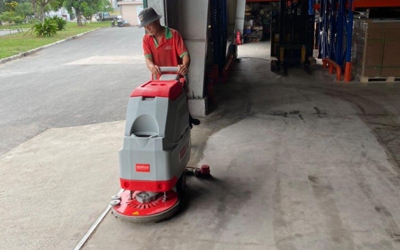 14 Mẹo Hay Để Vệ Sinh Nhà Kho, Nhà Xưởng Sạch Sẽ, Gọn Gàng