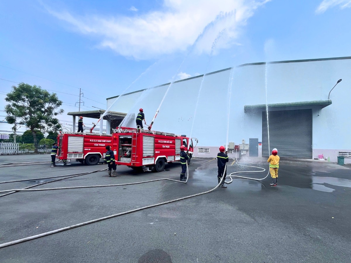 dien_tap_pccc_kho_kcx_tan_thuan_3