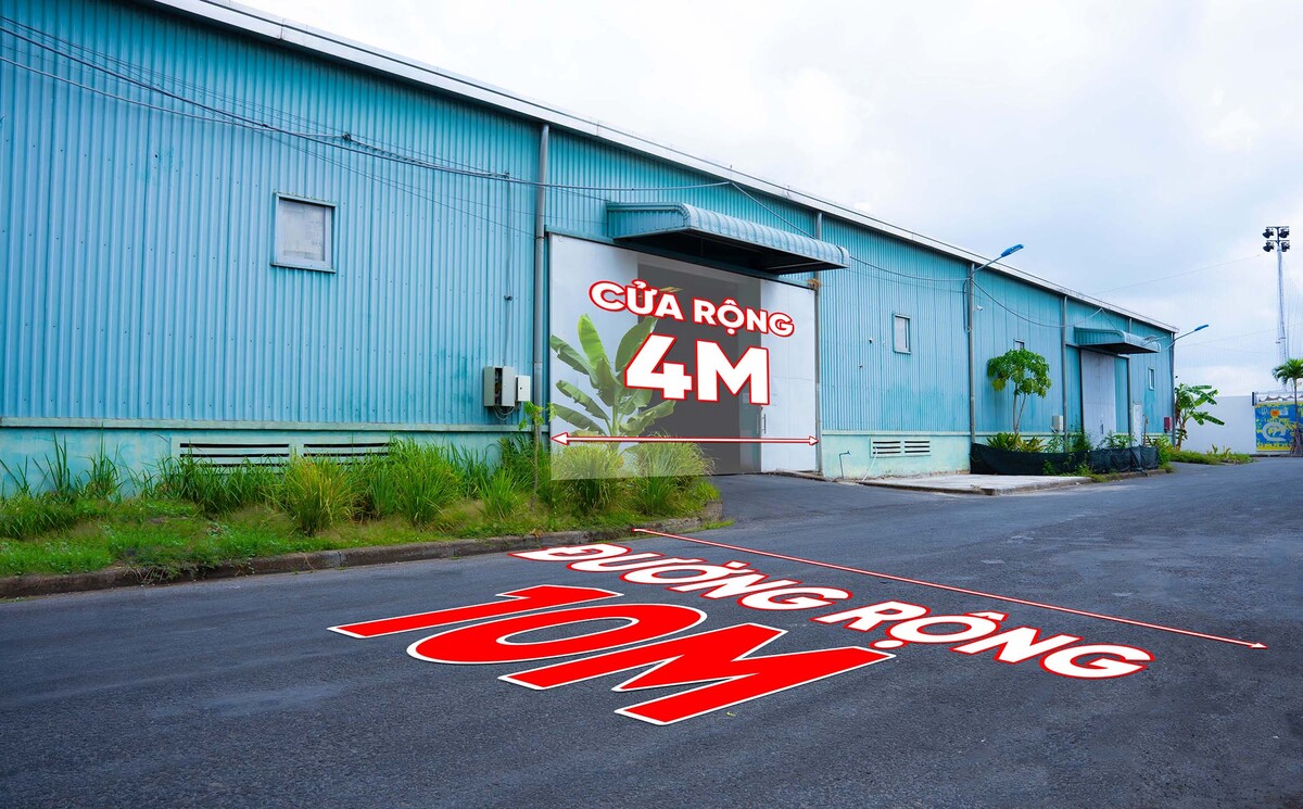 không gian trong kho