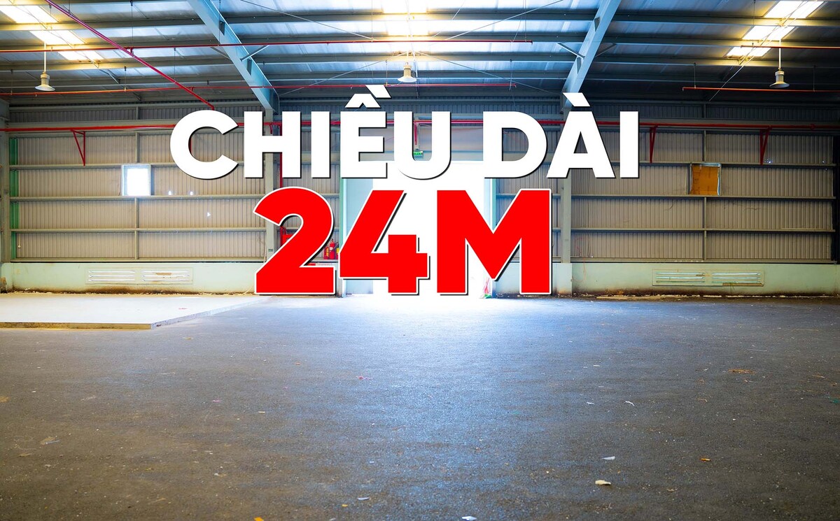 các ô kệ trong kho