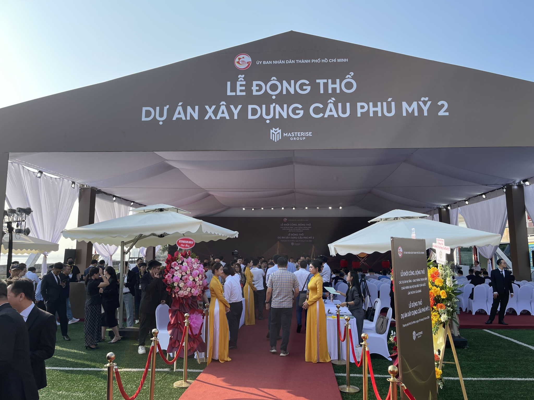 Động thổ 2