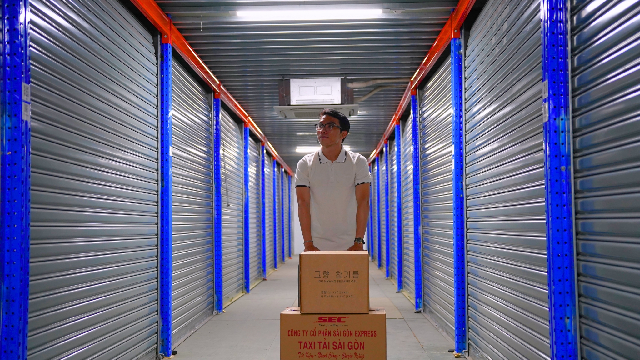 Professional cool warehouse facility
