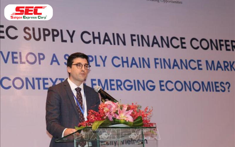Ông Jonas Grunder, Phó Giám đốc Hợp tác quốc tế, Cục Kinh tế Liên bang  Thụy Sĩ (SECO)